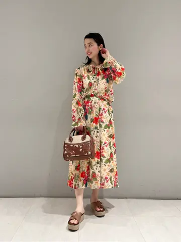 ORIGINATED IN GRACE CONTINENTAL yuri コーディネート画像