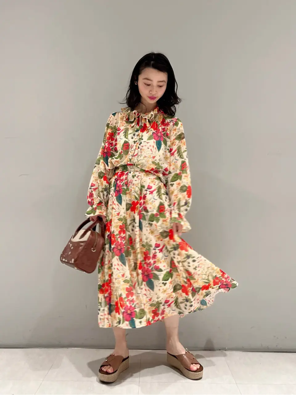 ORIGINATED IN GRACE CONTINENTAL yuri コーディネート画像