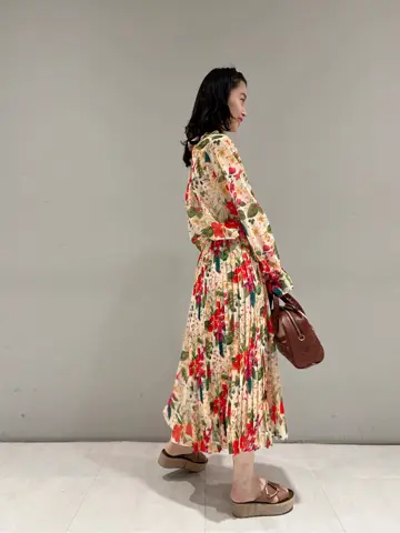 ORIGINATED IN GRACE CONTINENTAL yuri コーディネート画像