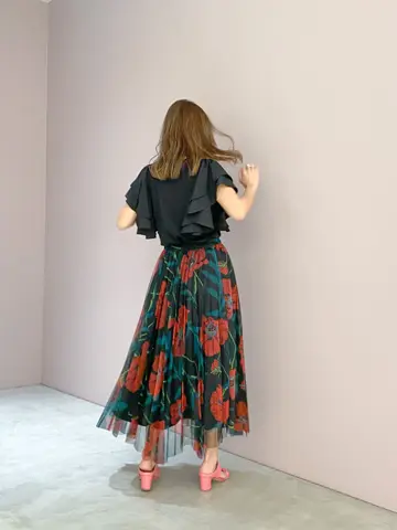 ORIGINATED IN GRACE CONTINENTAL yukimi yonee コーディネート画像