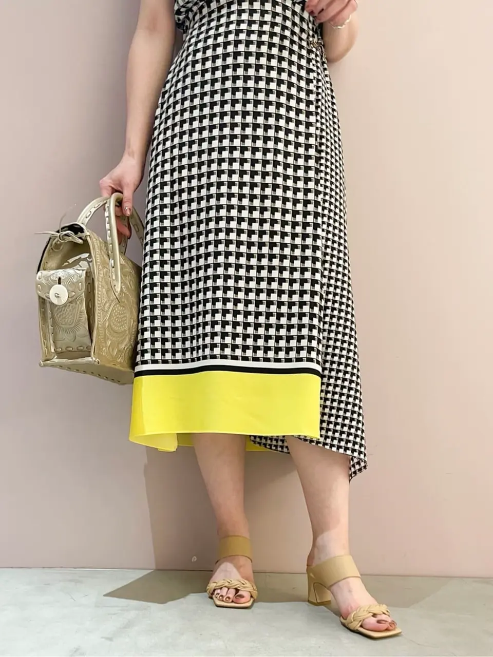 ORIGINATED IN GRACE CONTINENTAL Yuuki NOZAWA コーディネート画像