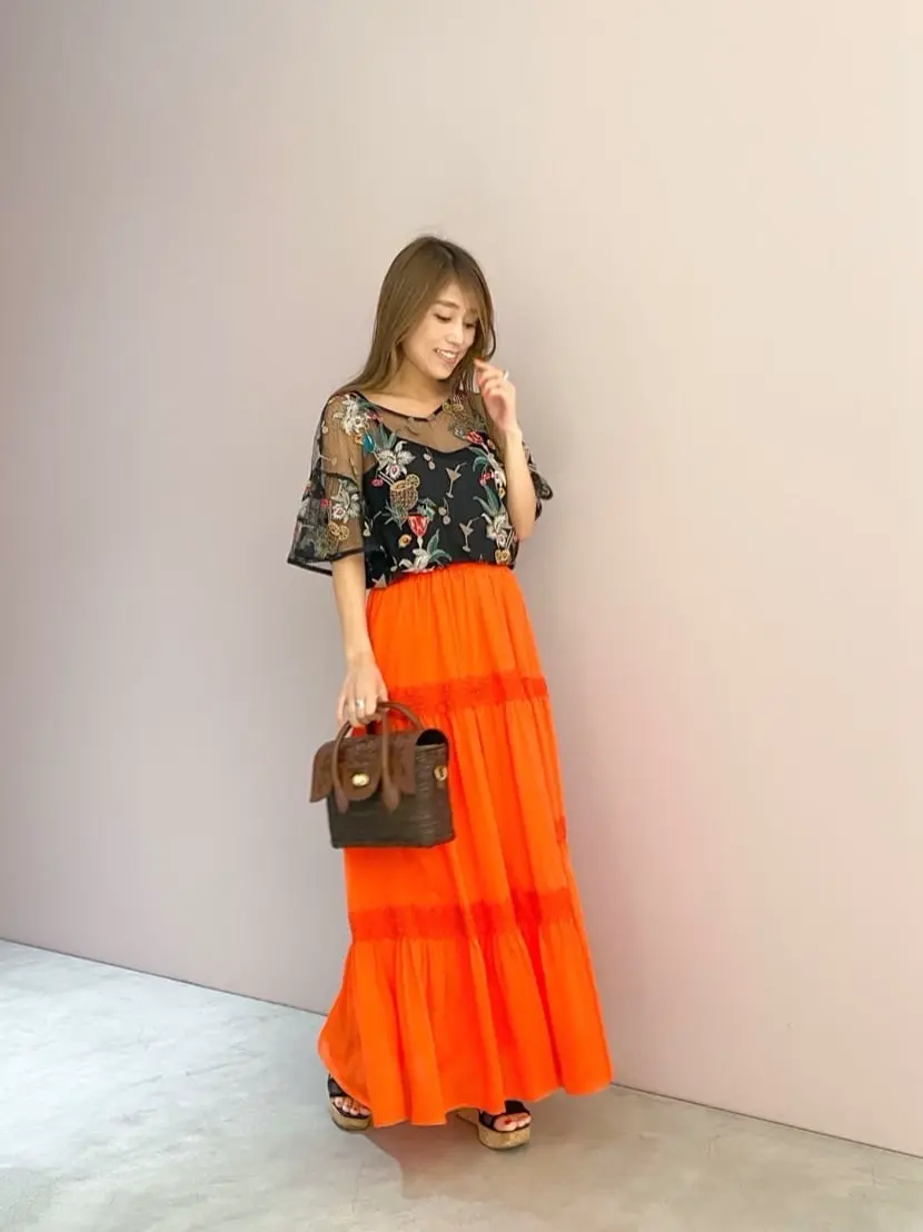 ORIGINATED IN GRACE CONTINENTAL yukimi yonee コーディネート画像