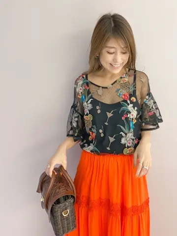 ORIGINATED IN GRACE CONTINENTAL yukimi yonee コーディネート画像