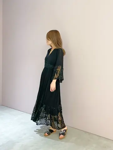 ORIGINATED IN GRACE CONTINENTAL yukimi yonee コーディネート画像