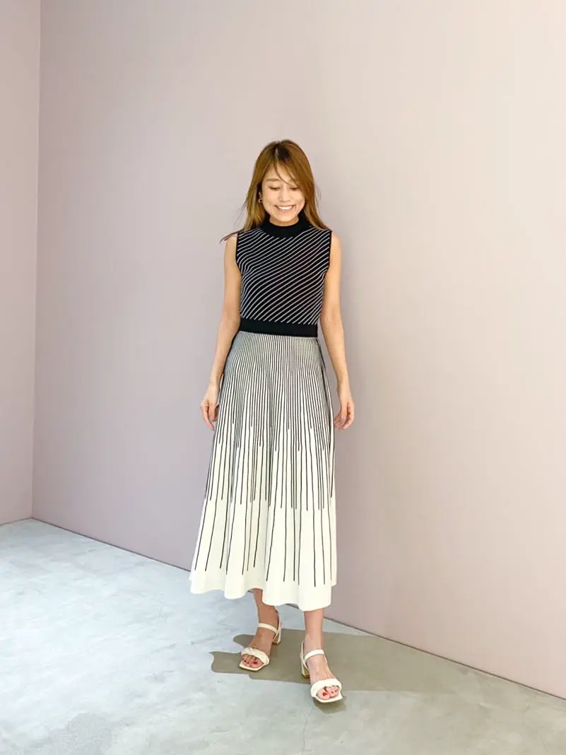 ORIGINATED IN GRACE CONTINENTAL yukimi yonee コーディネート画像