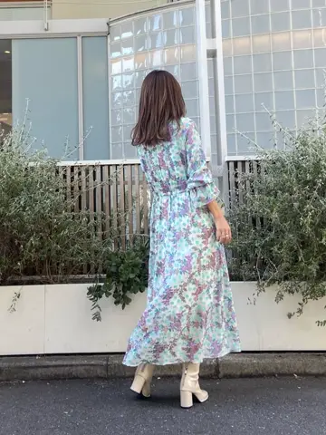 ORIGINATED IN GRACE CONTINENTAL yukimi yonee コーディネート画像