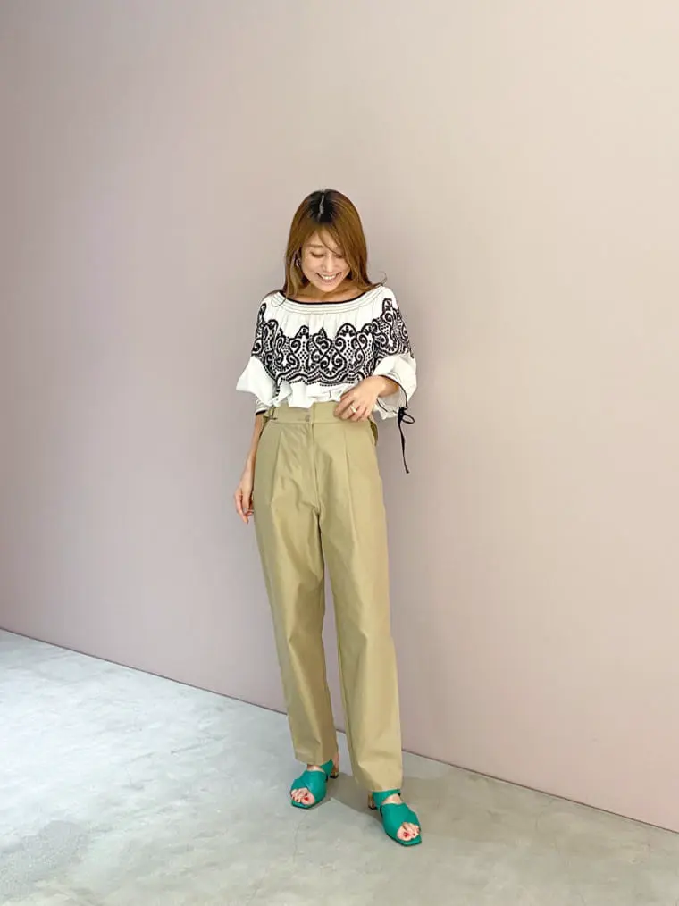 ORIGINATED IN GRACE CONTINENTAL yukimi yonee コーディネート画像