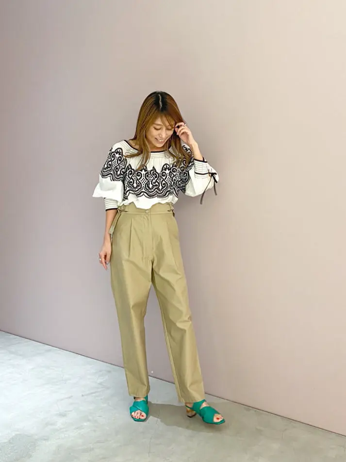 ORIGINATED IN GRACE CONTINENTAL yukimi yonee コーディネート画像