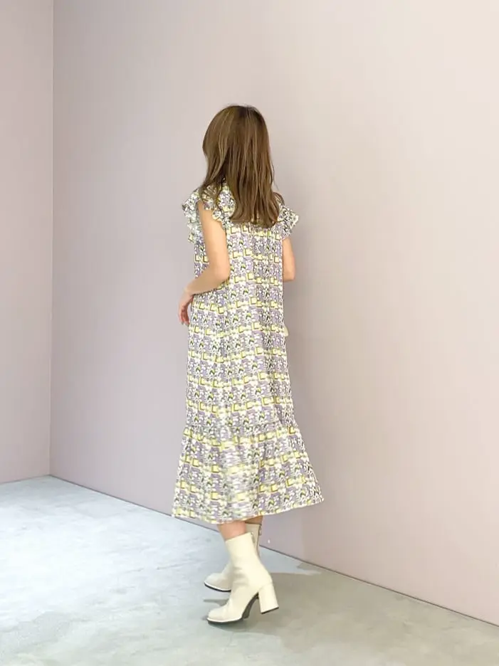 ORIGINATED IN GRACE CONTINENTAL yukimi yonee コーディネート画像