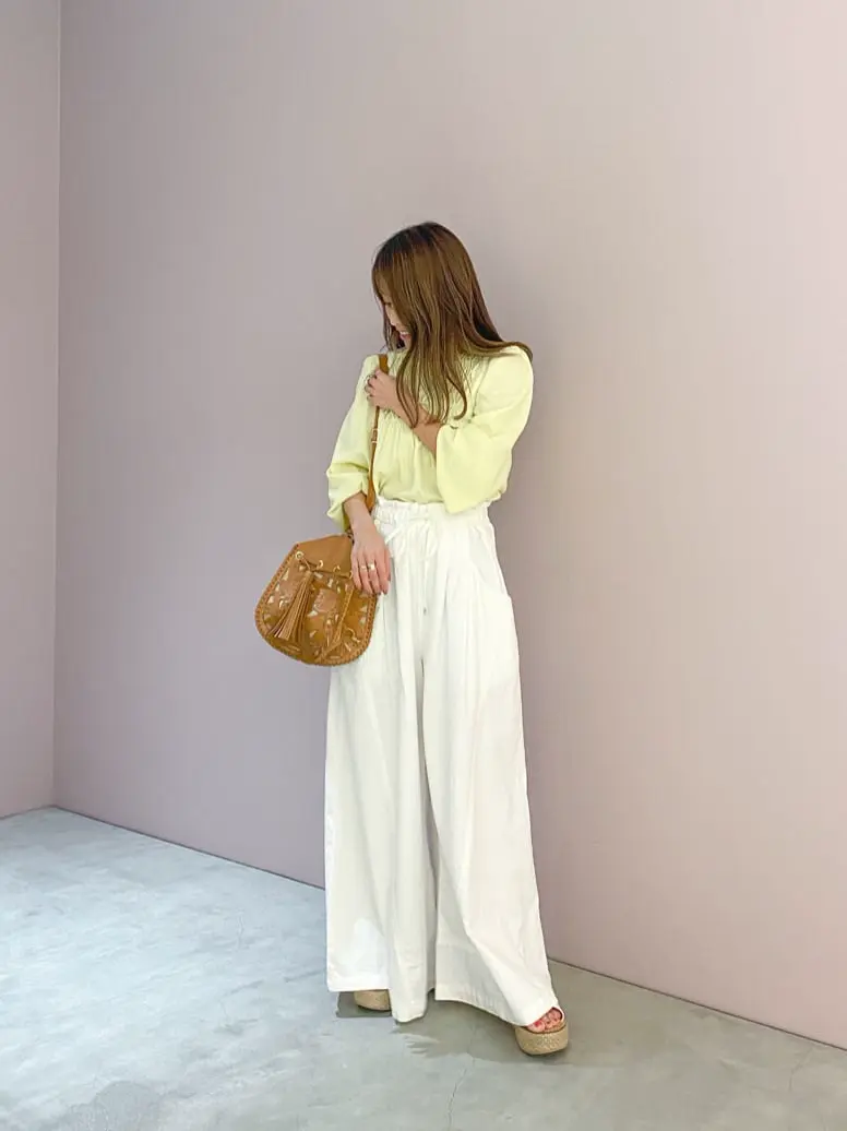 ORIGINATED IN GRACE CONTINENTAL yukimi yonee コーディネート画像