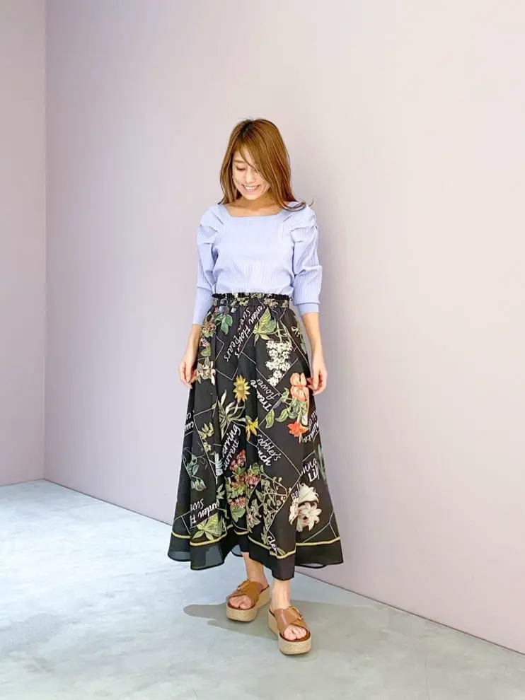 ORIGINATED IN GRACE CONTINENTAL yukimi yonee コーディネート画像