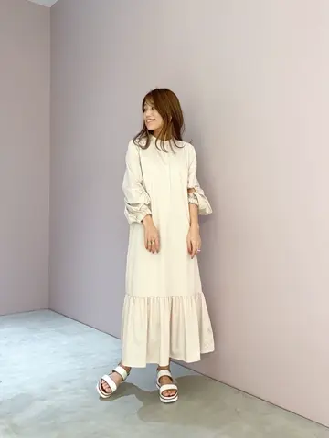 ORIGINATED IN GRACE CONTINENTAL yukimi yonee コーディネート画像