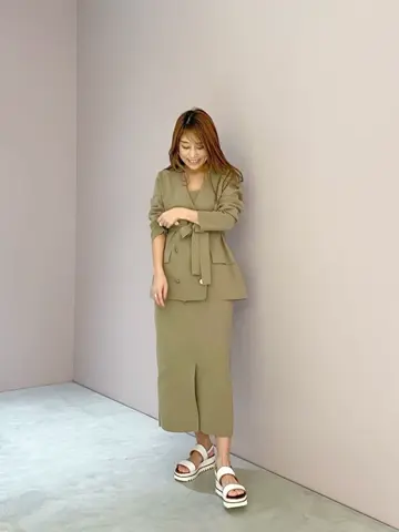 ORIGINATED IN GRACE CONTINENTAL yukimi yonee コーディネート画像