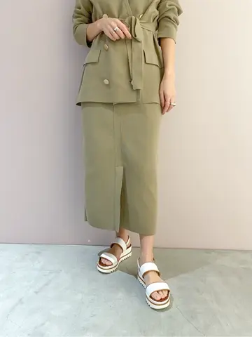 ORIGINATED IN GRACE CONTINENTAL yukimi yonee コーディネート画像