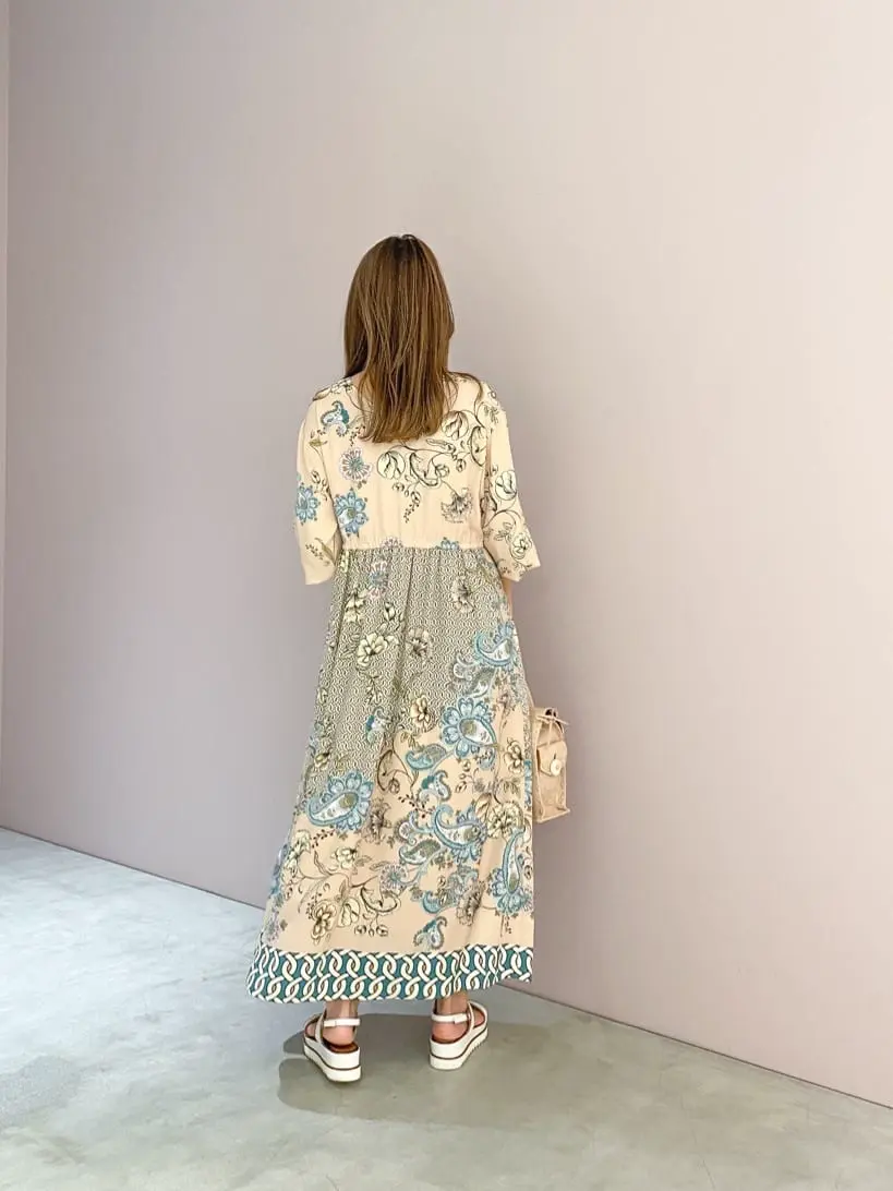 ORIGINATED IN GRACE CONTINENTAL yukimi yonee コーディネート画像