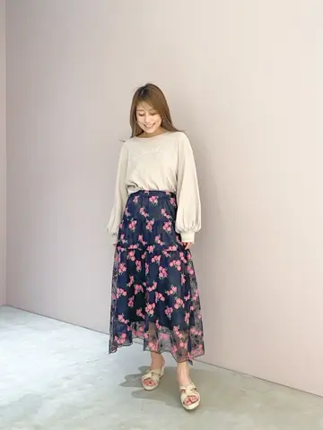 ORIGINATED IN GRACE CONTINENTAL yukimi yonee コーディネート画像