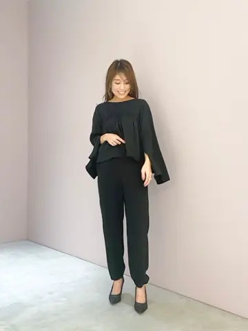 ORIGINATED IN GRACE CONTINENTAL yukimi yonee コーディネート画像