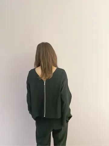 ORIGINATED IN GRACE CONTINENTAL yukimi yonee コーディネート画像