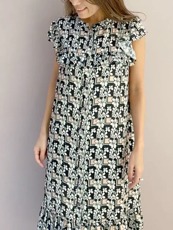 ORIGINATED IN GRACE CONTINENTAL yukimi yonee コーディネート画像