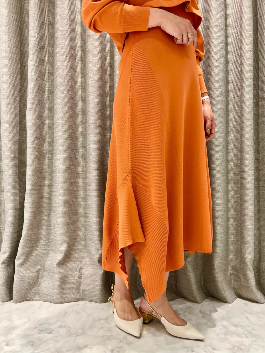 ORIGINATED IN GRACE CONTINENTAL 小笠原　春菜 コーディネート画像