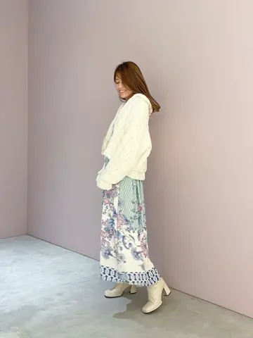 ORIGINATED IN GRACE CONTINENTAL yukimi yonee コーディネート画像