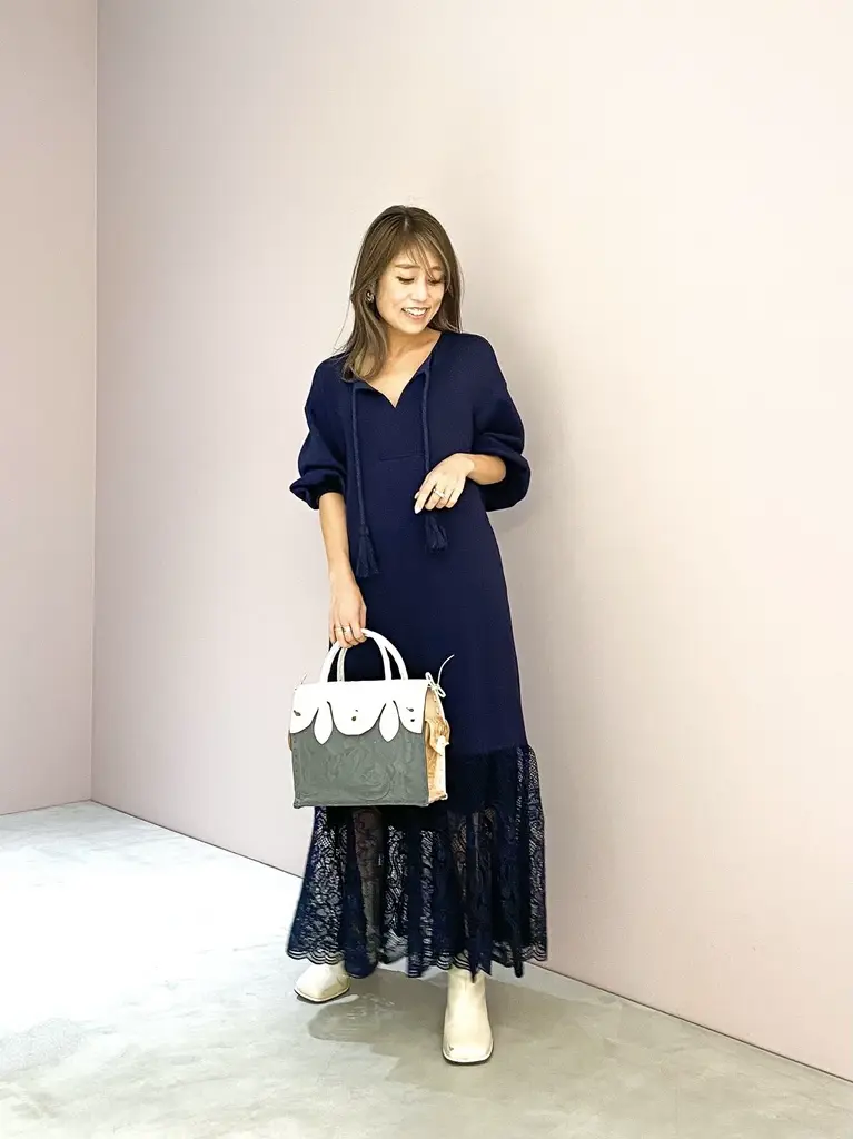 ORIGINATED IN GRACE CONTINENTAL yukimi yonee コーディネート画像