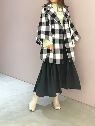 ORIGINATED IN GRACE CONTINENTAL yukimi yonee コーディネート画像