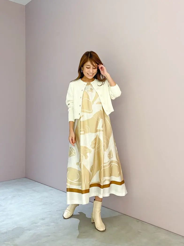 ORIGINATED IN GRACE CONTINENTAL yukimi yonee コーディネート画像