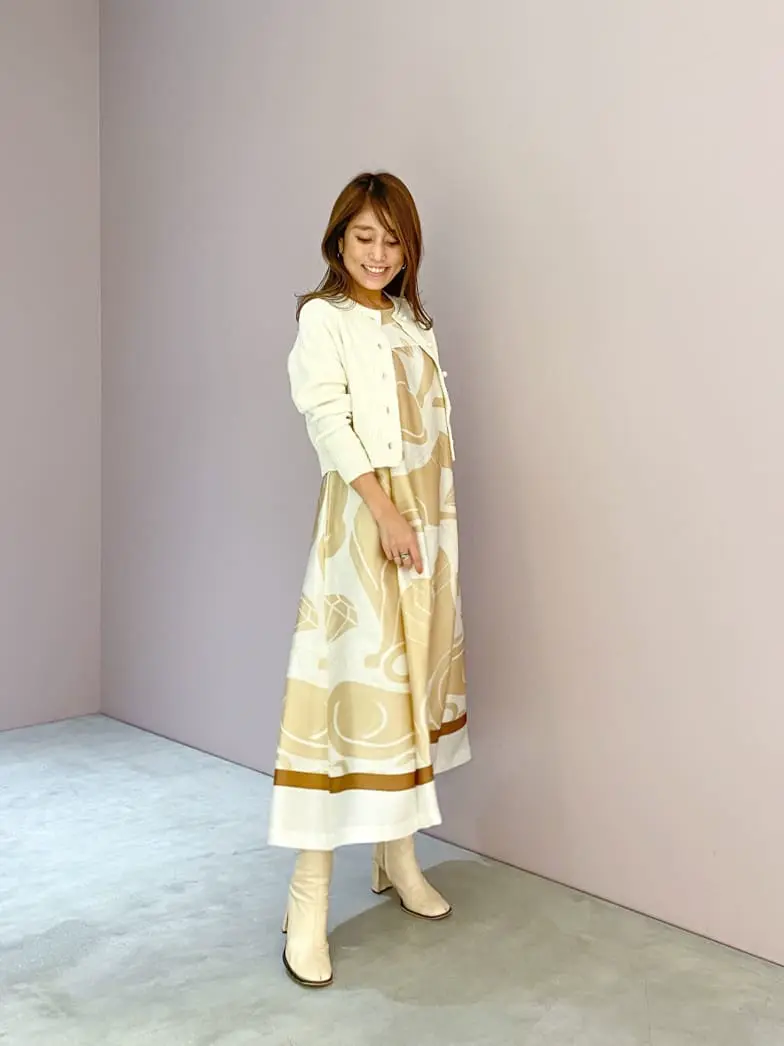 ORIGINATED IN GRACE CONTINENTAL yukimi yonee コーディネート画像