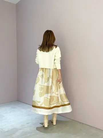 ORIGINATED IN GRACE CONTINENTAL yukimi yonee コーディネート画像