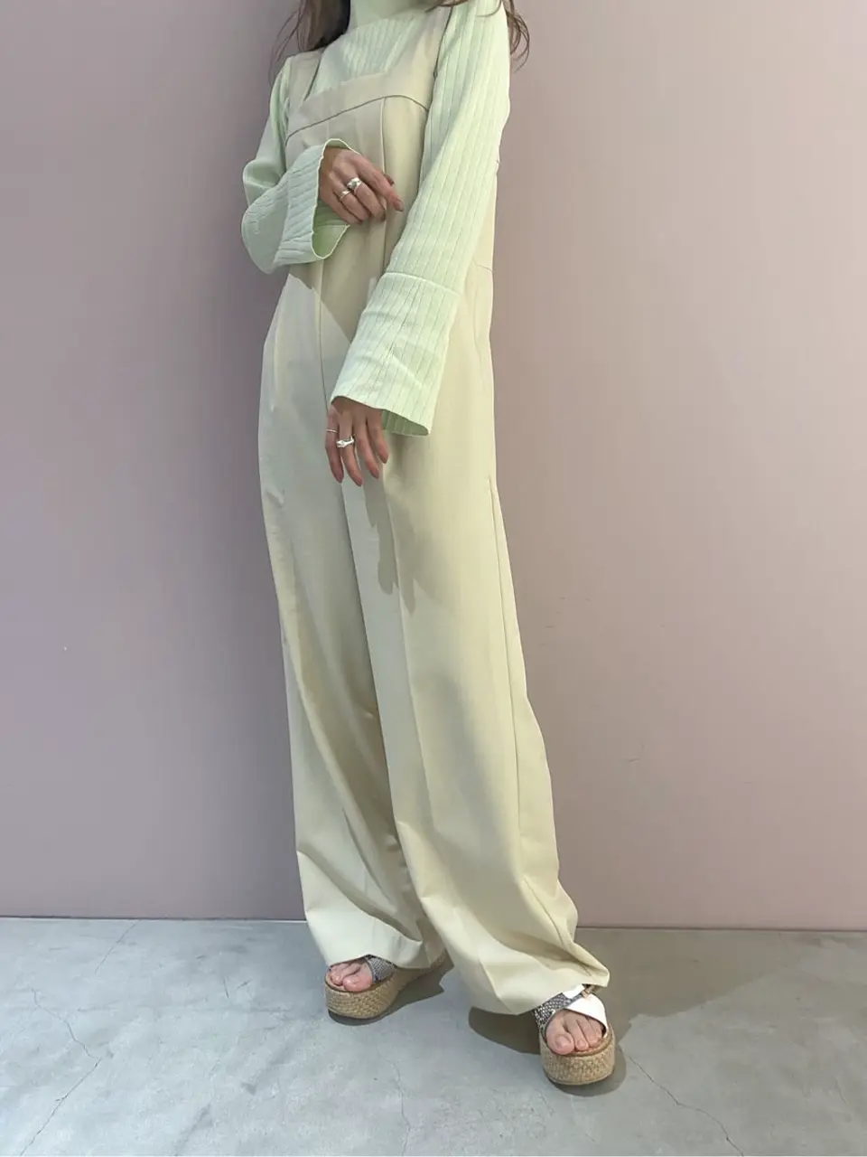 ORIGINATED IN GRACE CONTINENTAL yukimi yonee コーディネート画像