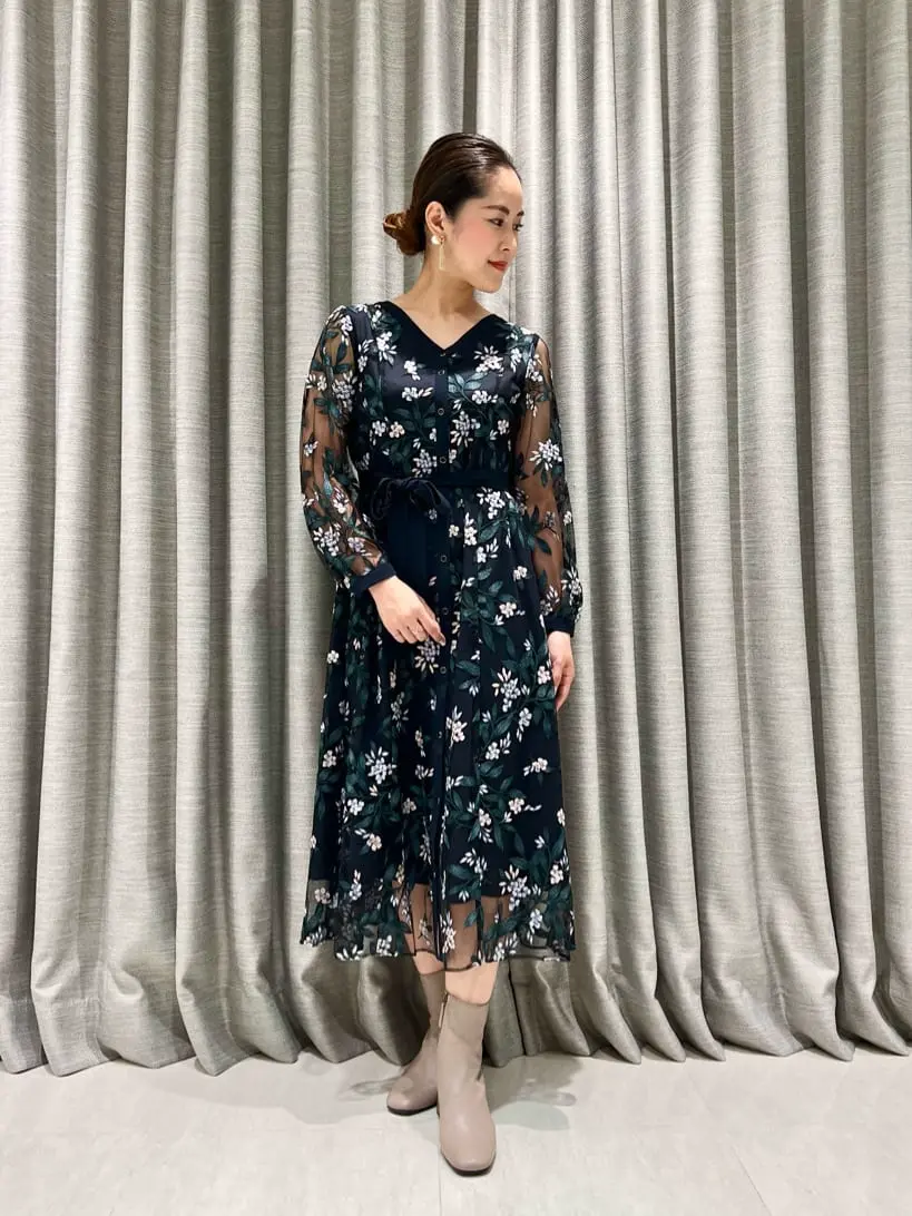 ORIGINATED IN GRACE CONTINENTAL 小笠原　春菜 コーディネート画像