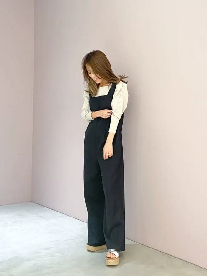 ORIGINATED IN GRACE CONTINENTAL yukimi yonee コーディネート画像