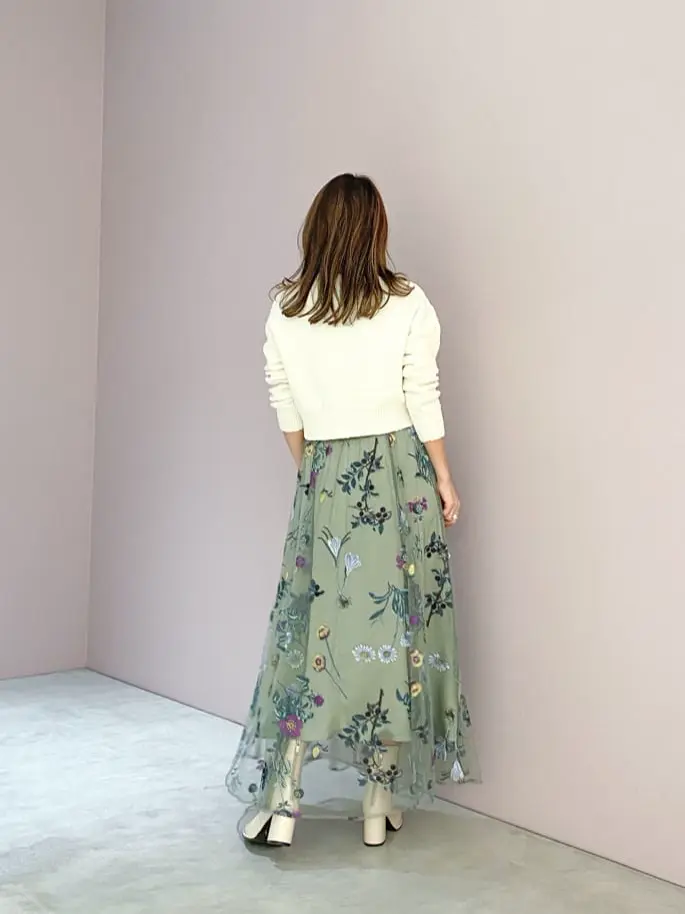 ORIGINATED IN GRACE CONTINENTAL yukimi yonee コーディネート画像