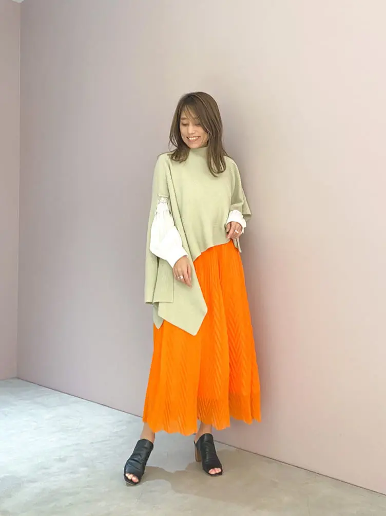 ORIGINATED IN GRACE CONTINENTAL yukimi yonee コーディネート画像