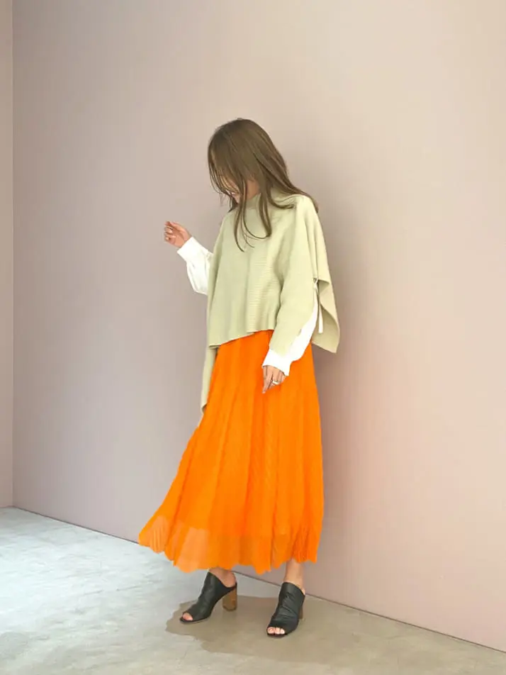 ORIGINATED IN GRACE CONTINENTAL yukimi yonee コーディネート画像