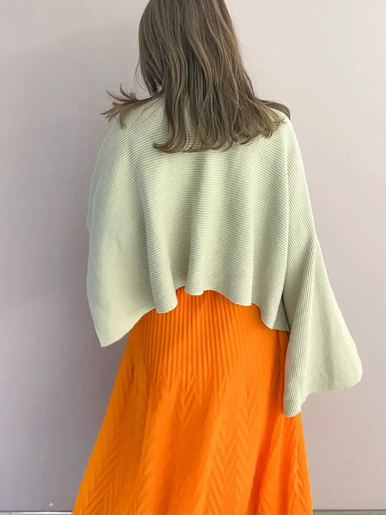 ORIGINATED IN GRACE CONTINENTAL yukimi yonee コーディネート画像