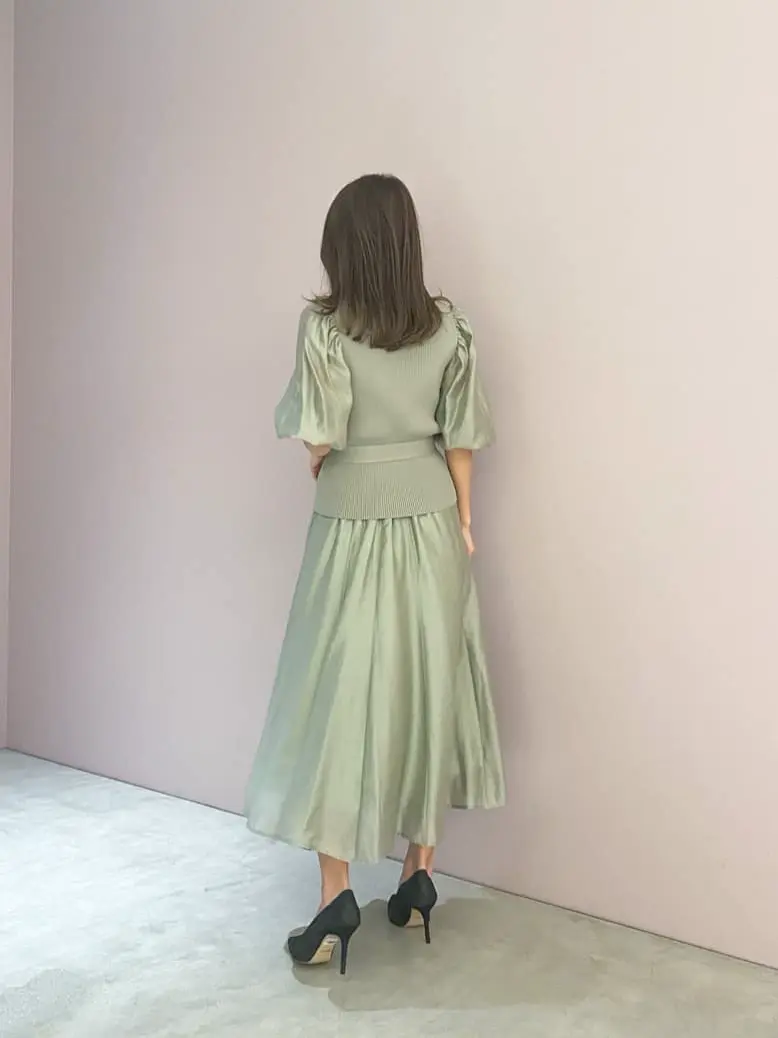 ORIGINATED IN GRACE CONTINENTAL yukimi yonee コーディネート画像