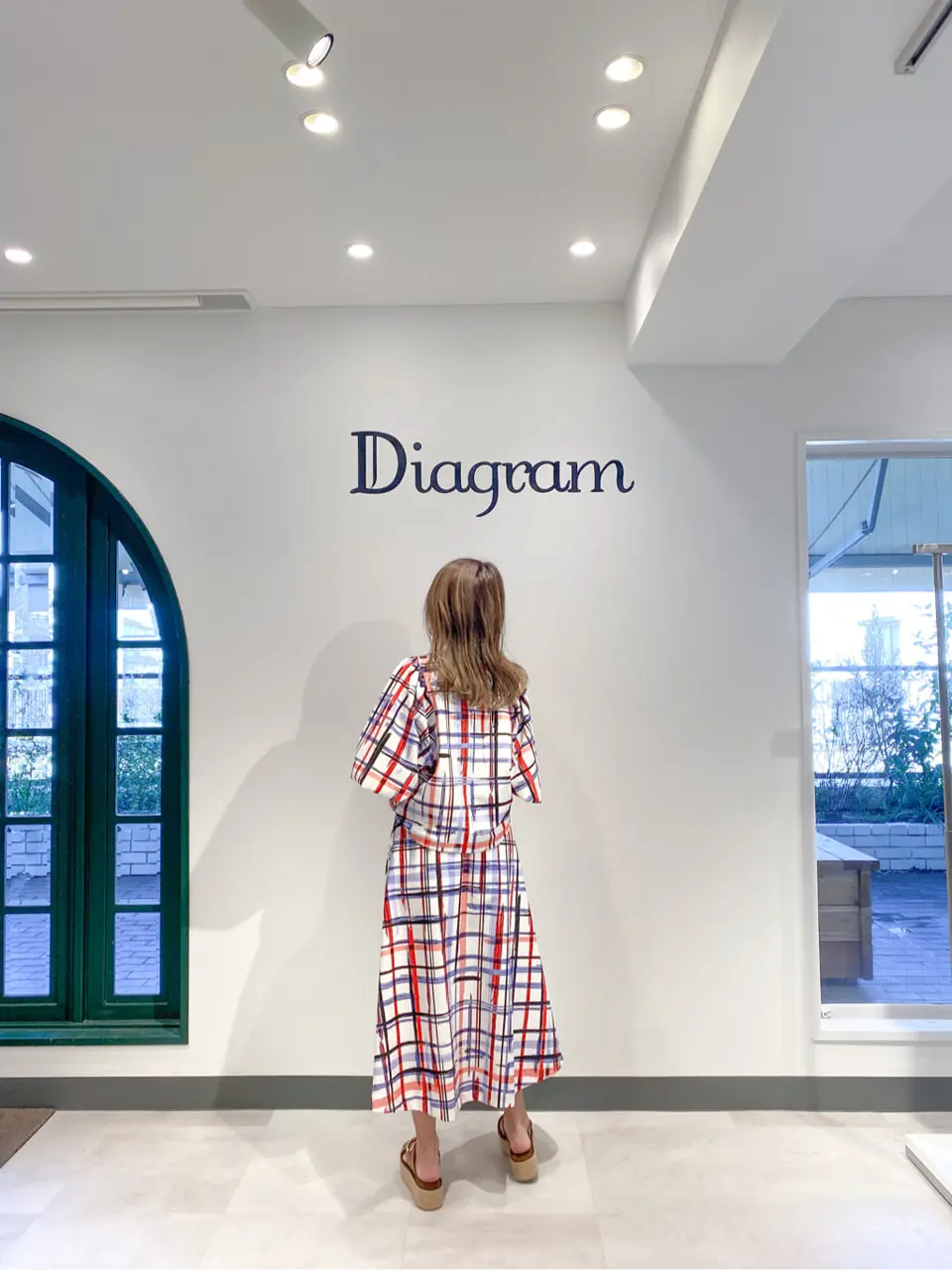 ORIGINATED IN GRACE CONTINENTAL yukimi yonee コーディネート画像