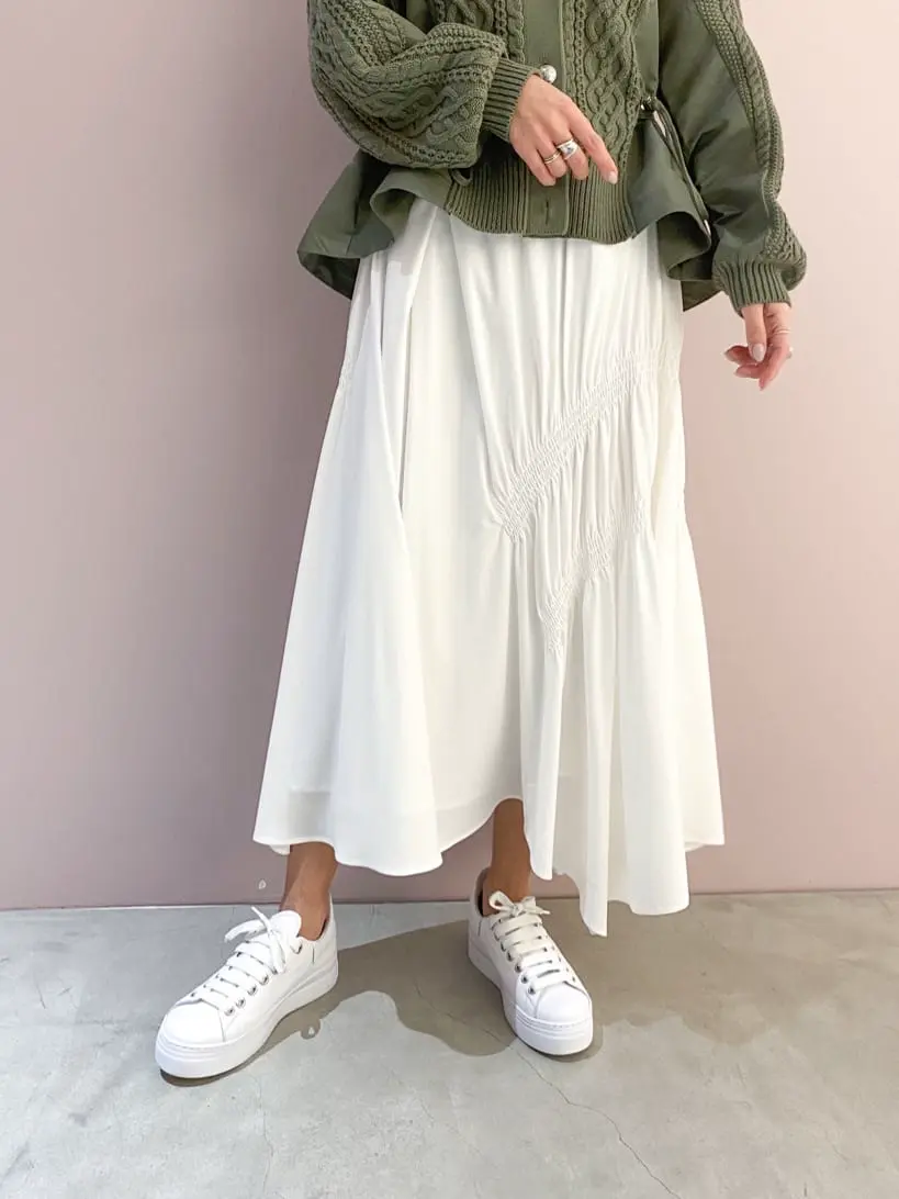 ORIGINATED IN GRACE CONTINENTAL yukimi yonee コーディネート画像