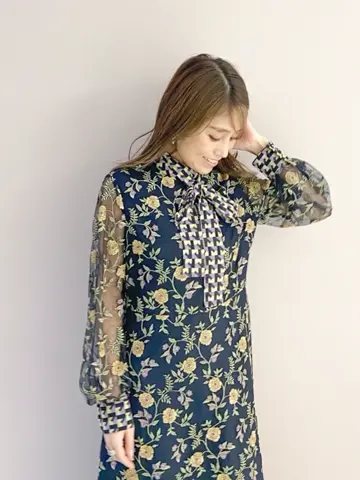 ORIGINATED IN GRACE CONTINENTAL yukimi yonee コーディネート画像