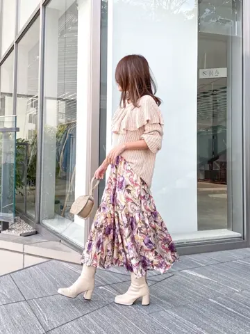 ORIGINATED IN GRACE CONTINENTAL yukimi yonee コーディネート画像