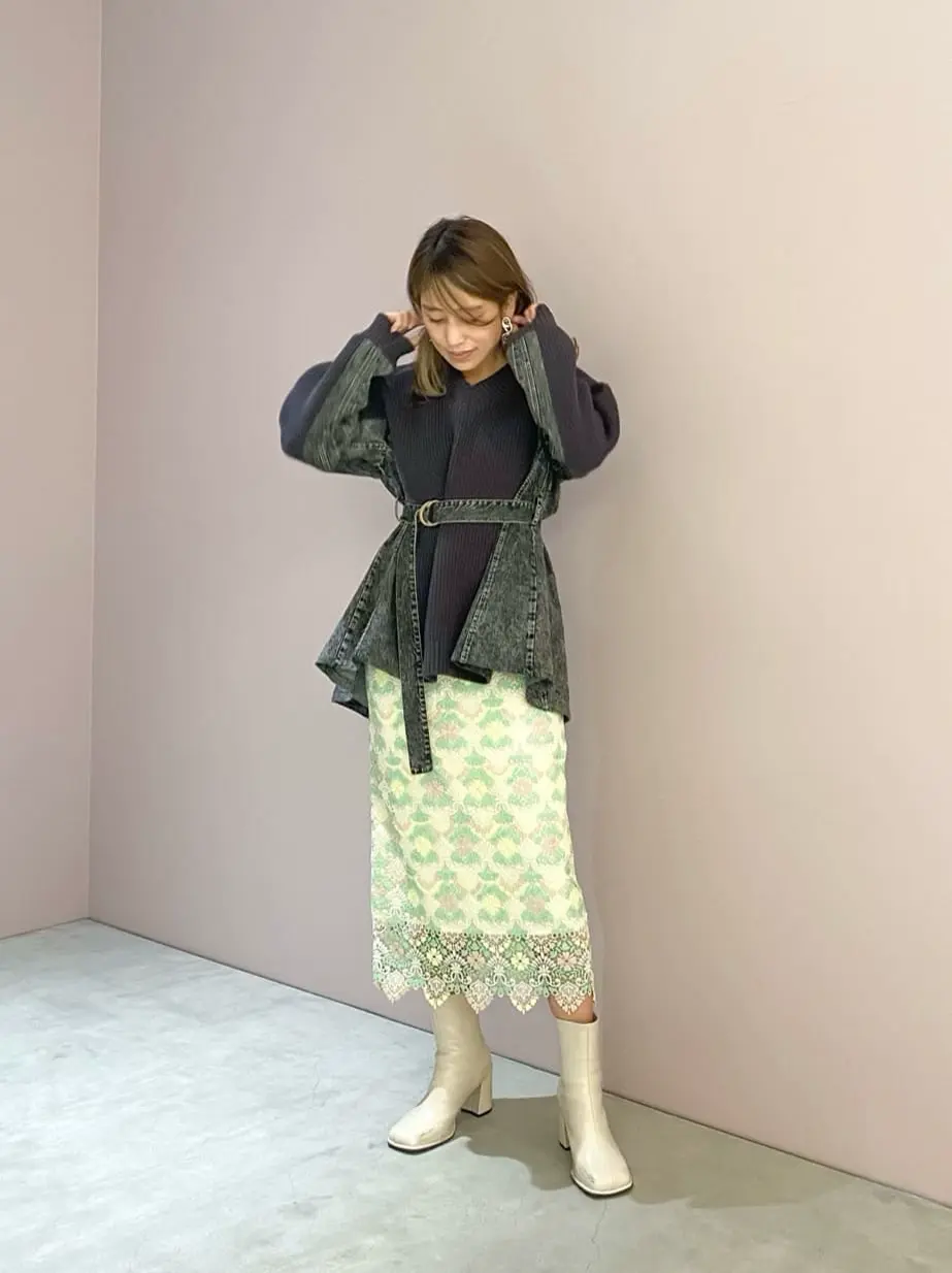 完売商品 GRACE CONTINENTAL フラワーレース タイトスカート フラワーレースタイトスカート / GRACE CONTINENTAL | GRACE