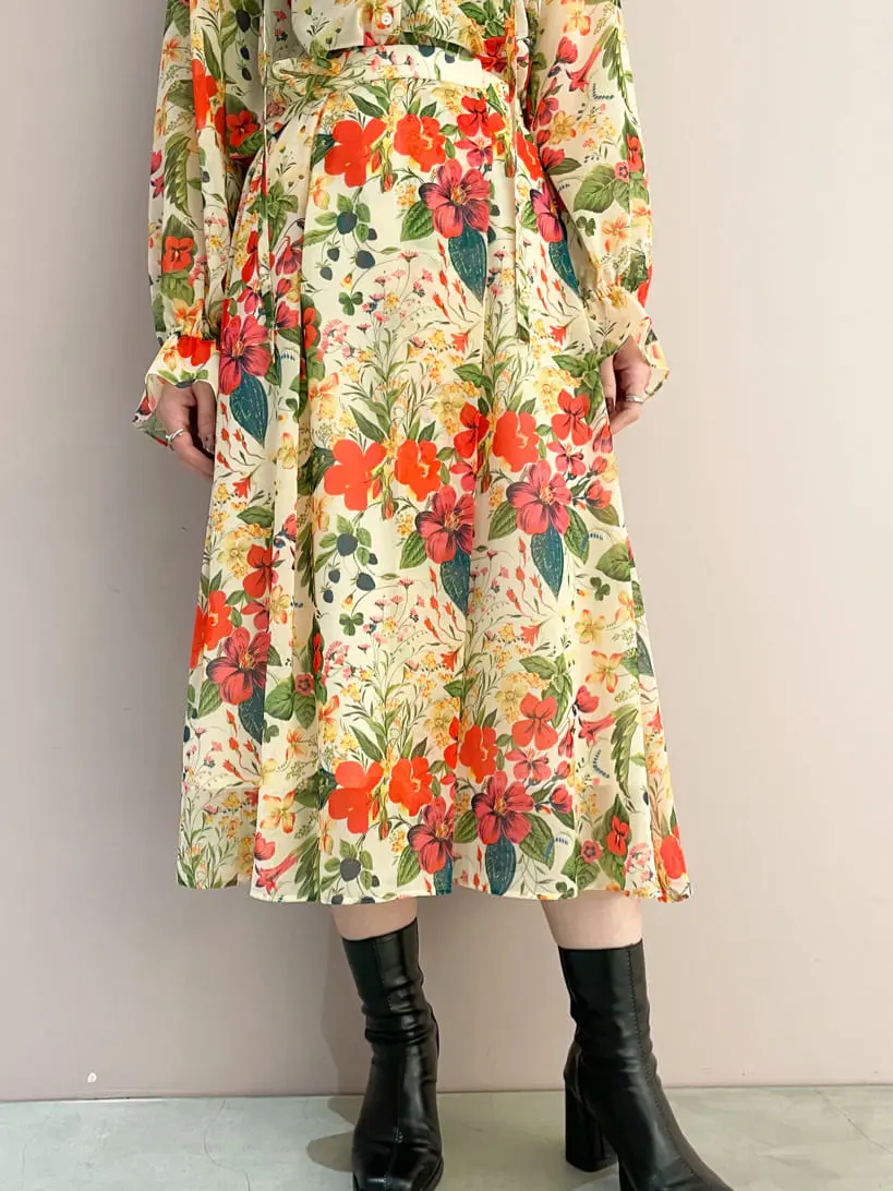 ORIGINATED IN GRACE CONTINENTAL Yuuki NOZAWA コーディネート画像