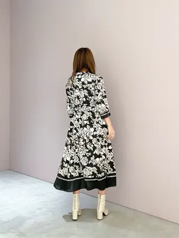 ORIGINATED IN GRACE CONTINENTAL yukimi yonee コーディネート画像