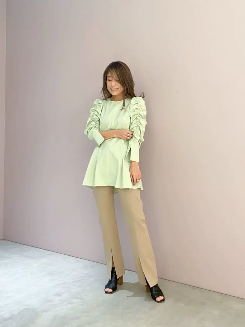 ORIGINATED IN GRACE CONTINENTAL yukimi yonee コーディネート画像