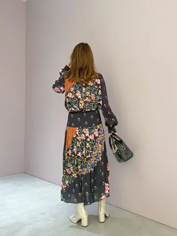 ORIGINATED IN GRACE CONTINENTAL yukimi yonee コーディネート画像