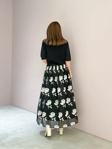 ORIGINATED IN GRACE CONTINENTAL yukimi yonee コーディネート画像