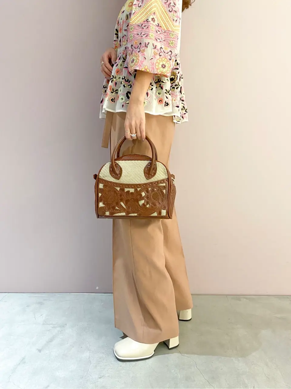 ORIGINATED IN GRACE CONTINENTAL yukimi yonee コーディネート画像