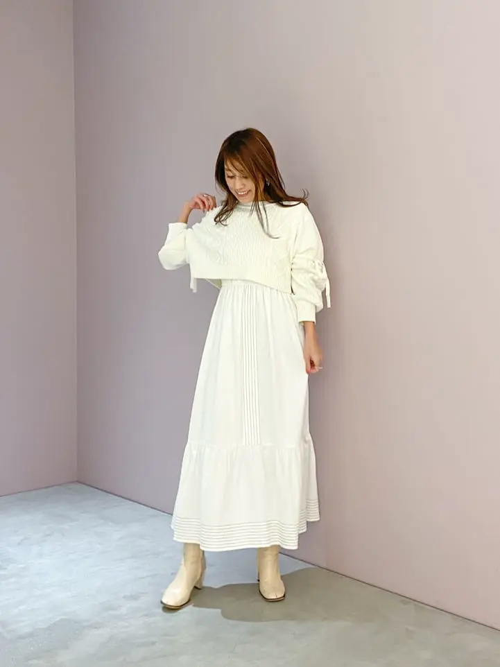 ORIGINATED IN GRACE CONTINENTAL yukimi yonee コーディネート画像